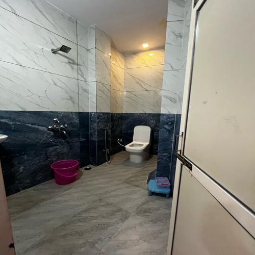 Sahu Palace Homestay  Sahu Palace Homestay